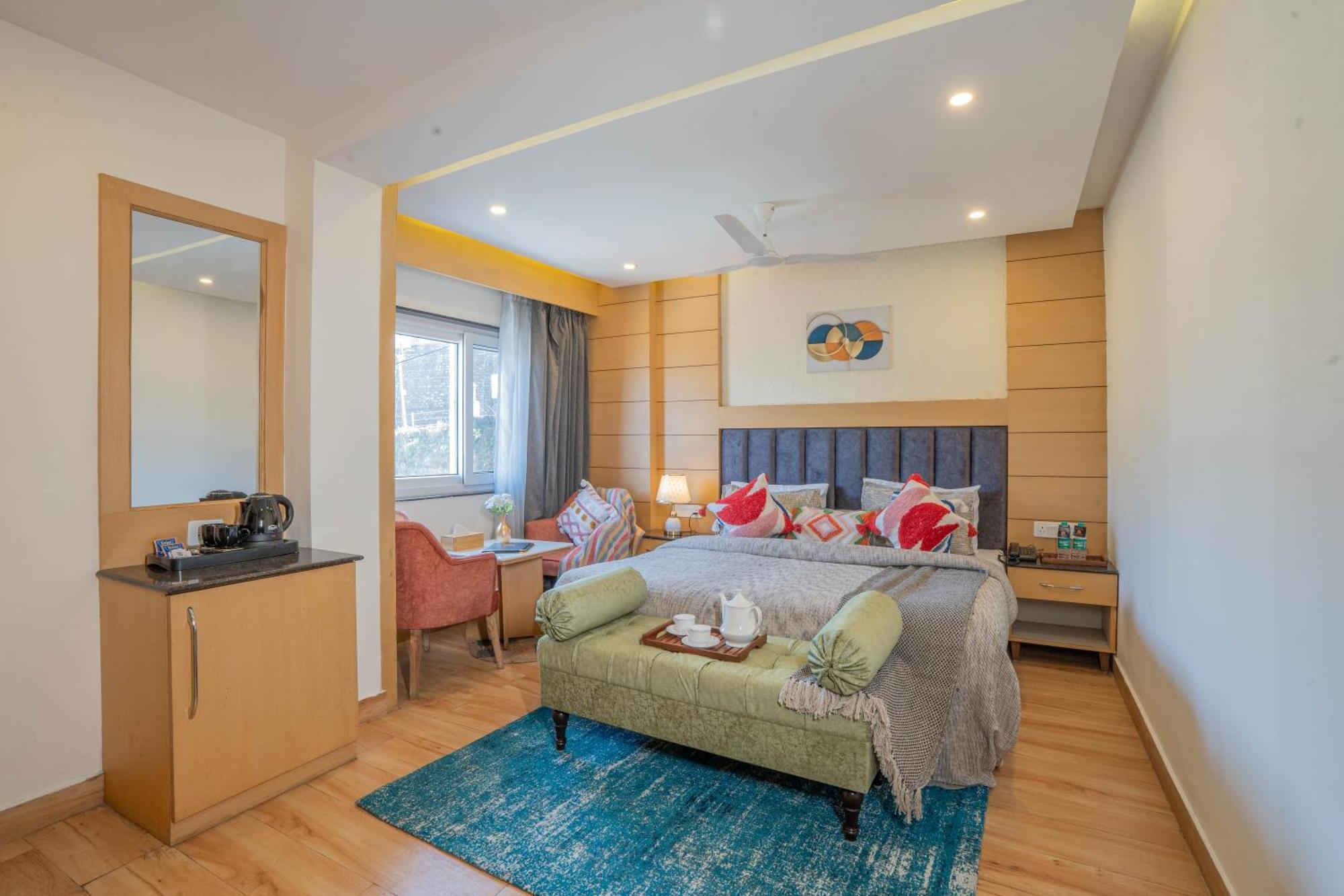 Perfectstayz Premium At Mall Road Mussoorie Exteriér fotografie