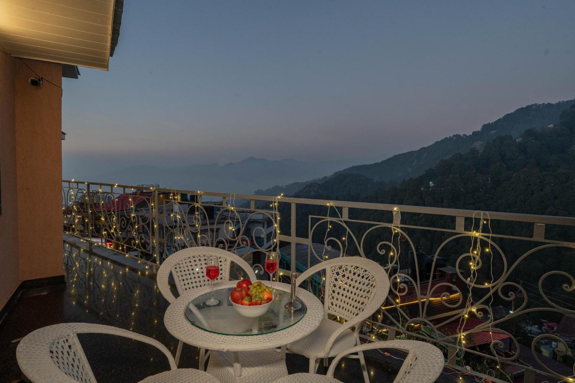 Perfectstayz Premium At Mall Road Mussoorie Exteriér fotografie