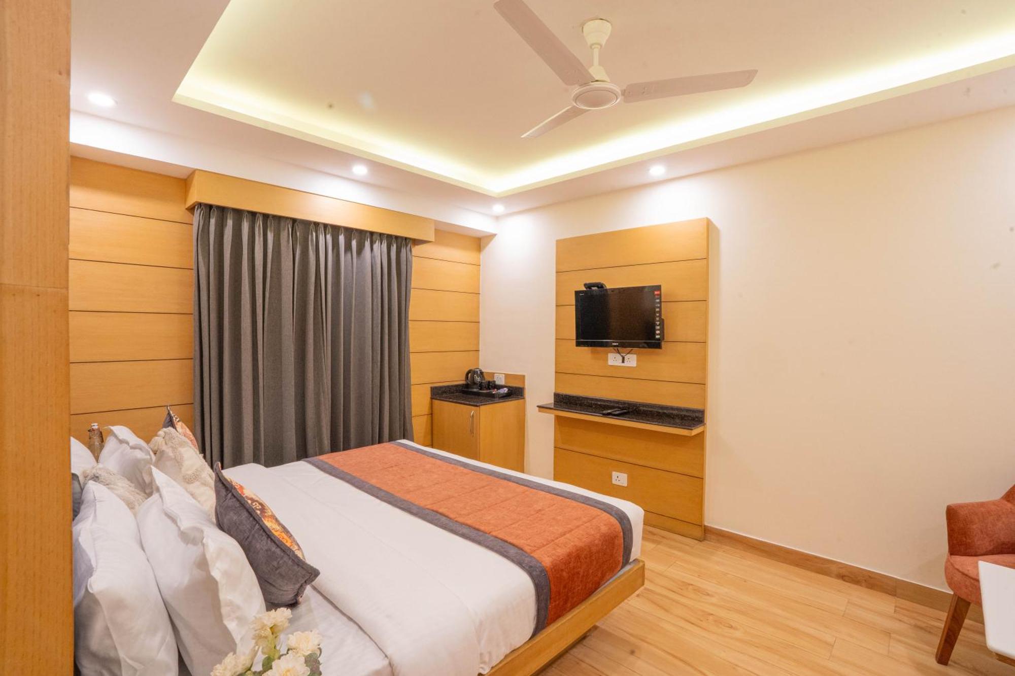 Perfectstayz Premium At Mall Road Mussoorie Exteriér fotografie