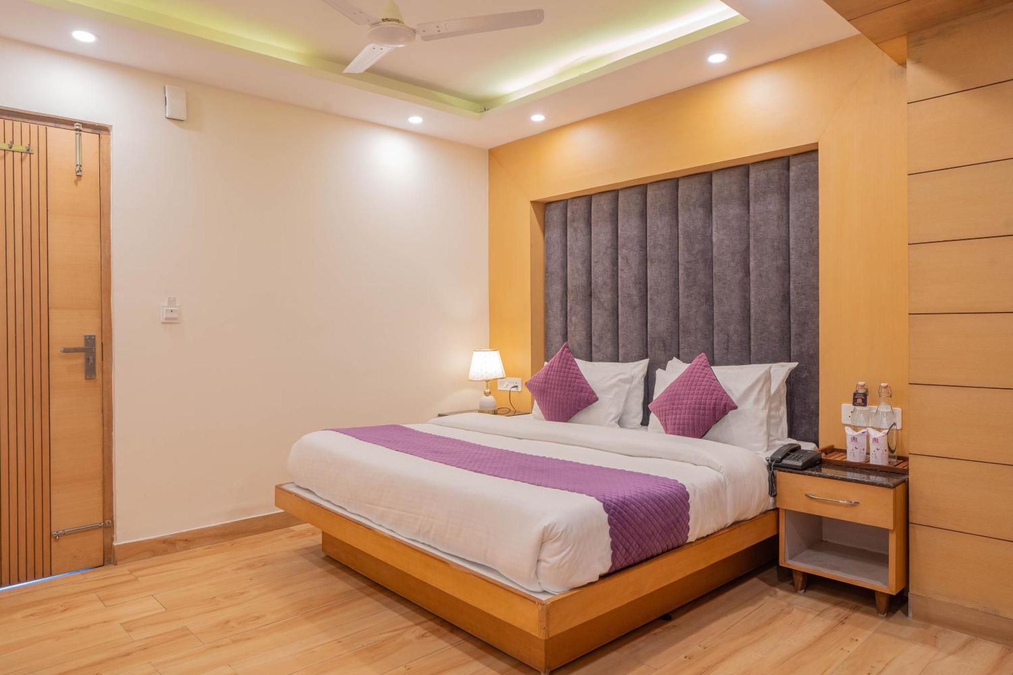Perfectstayz Premium At Mall Road Mussoorie Exteriér fotografie