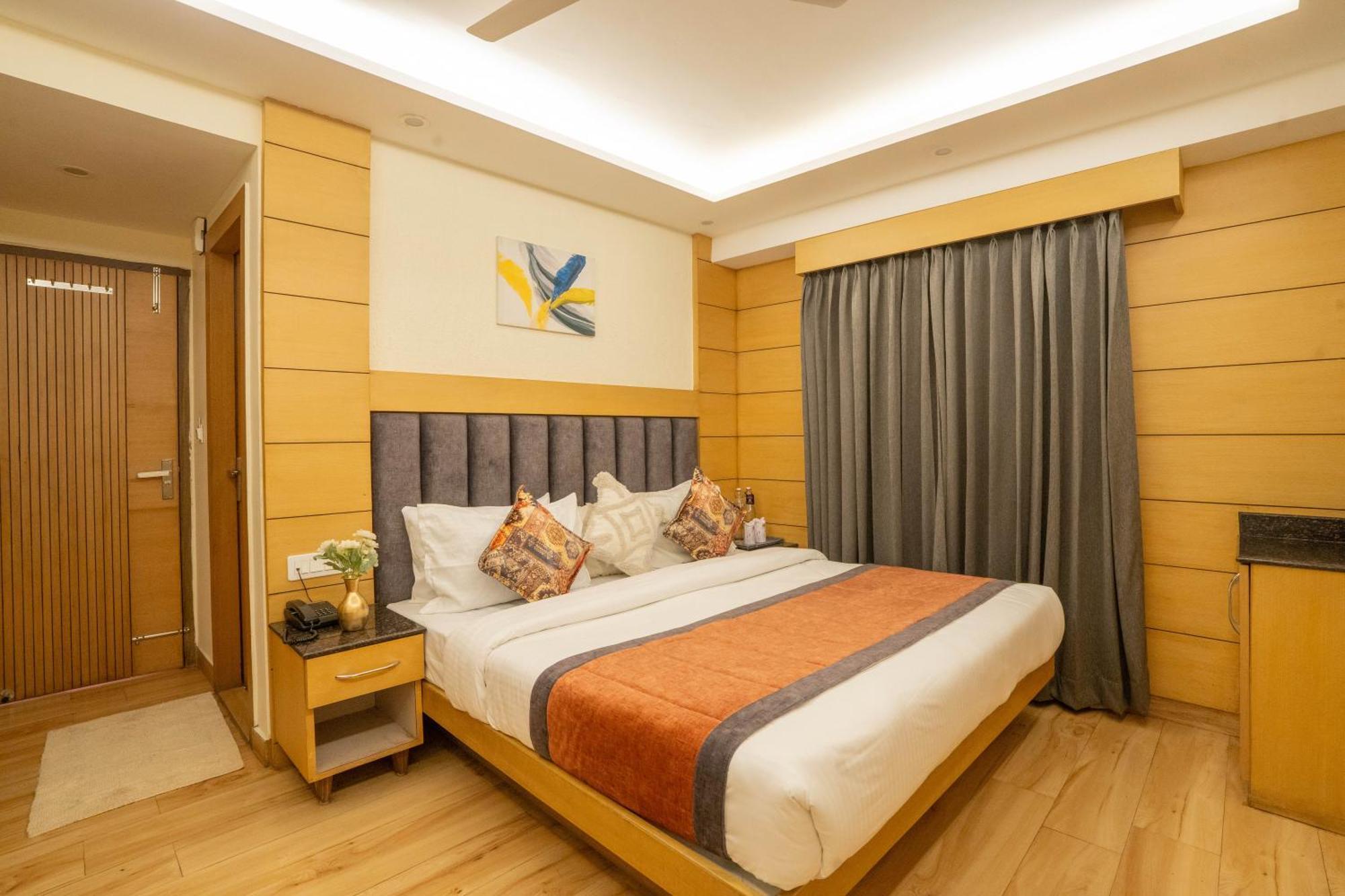 Perfectstayz Premium At Mall Road Mussoorie Exteriér fotografie