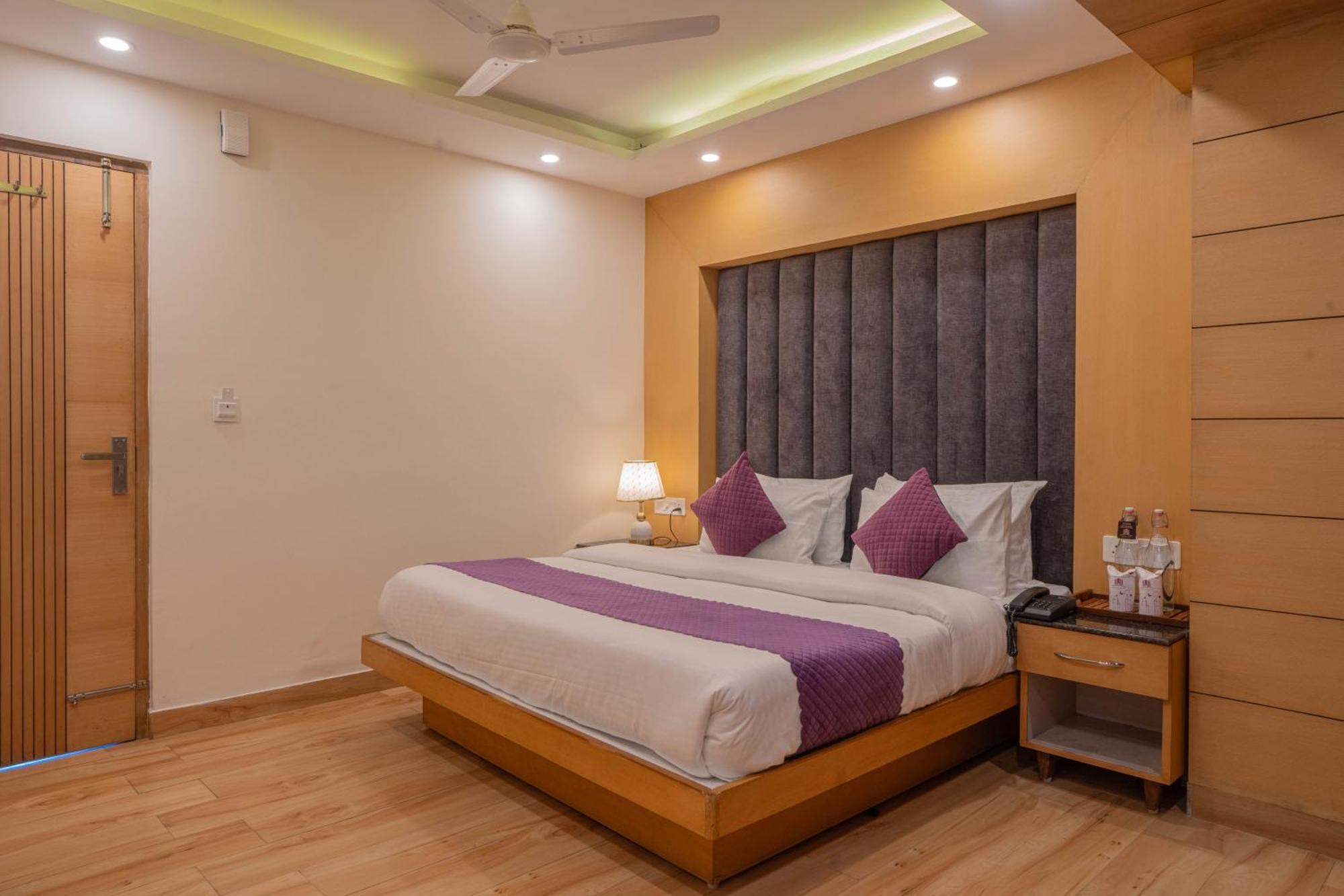 Perfectstayz Premium At Mall Road Mussoorie Exteriér fotografie