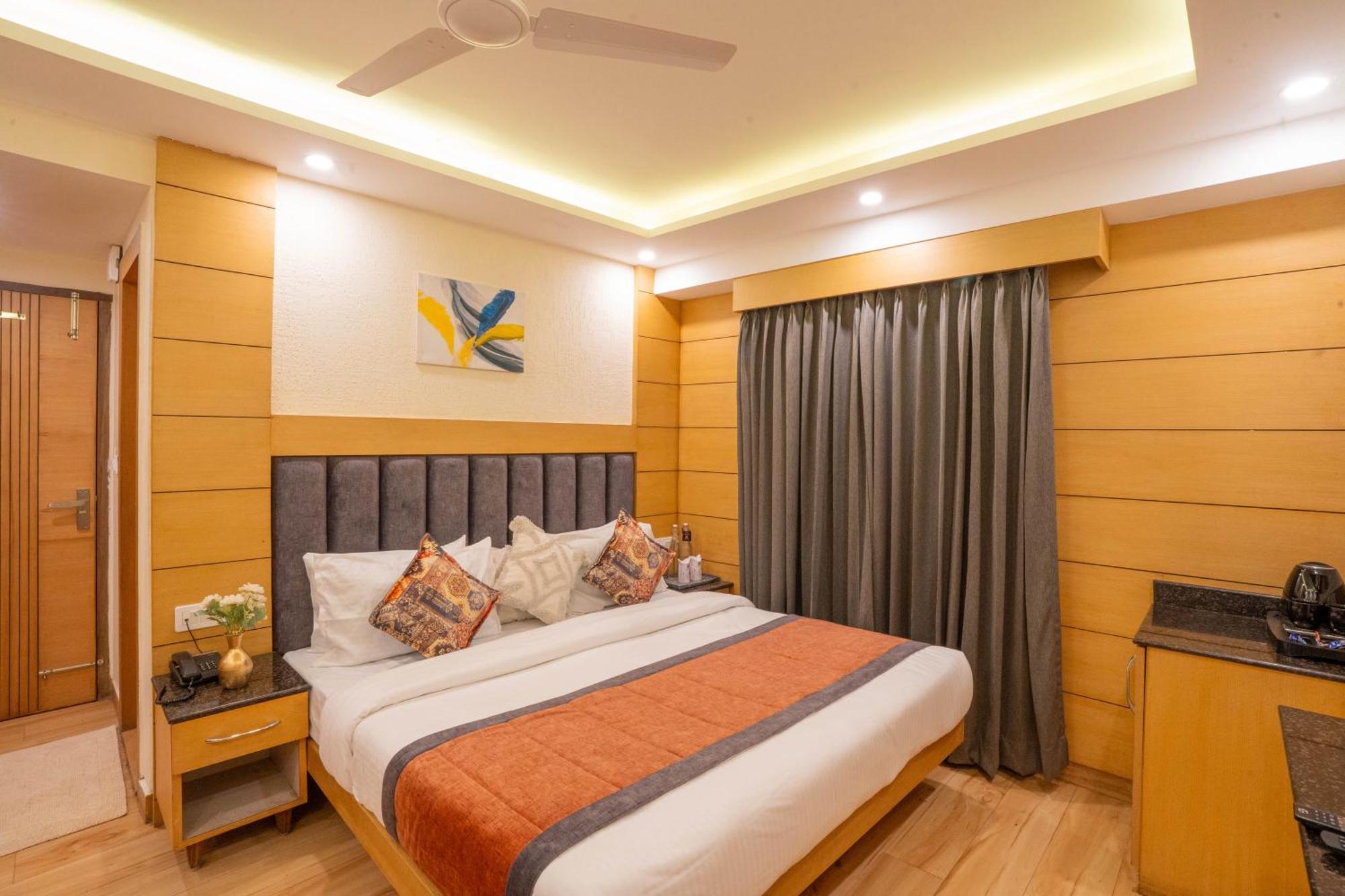 Perfectstayz Premium At Mall Road Mussoorie Exteriér fotografie