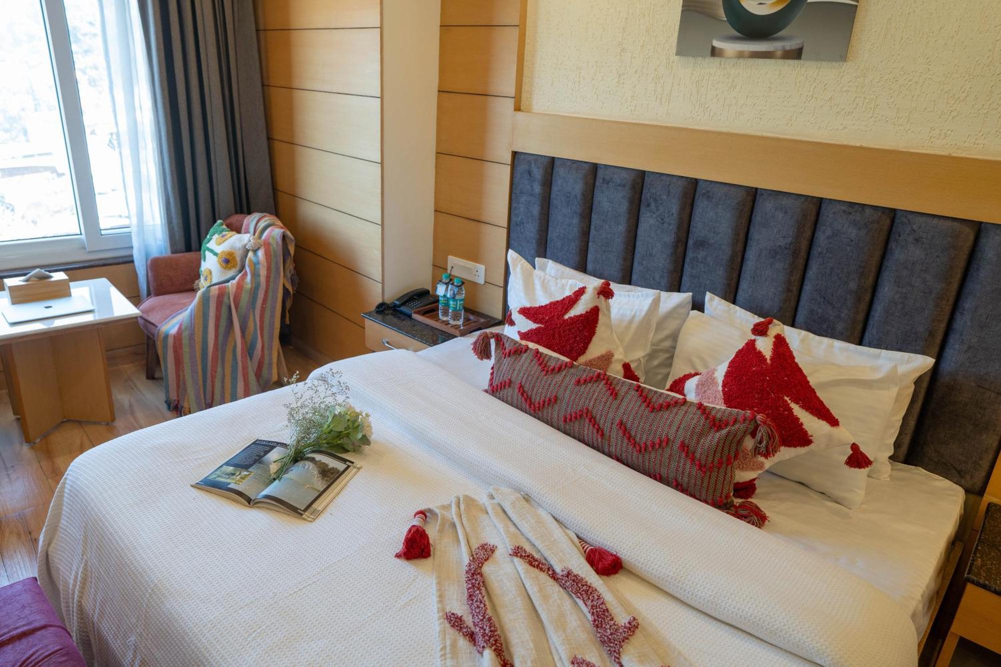 Perfectstayz Premium At Mall Road Mussoorie Exteriér fotografie