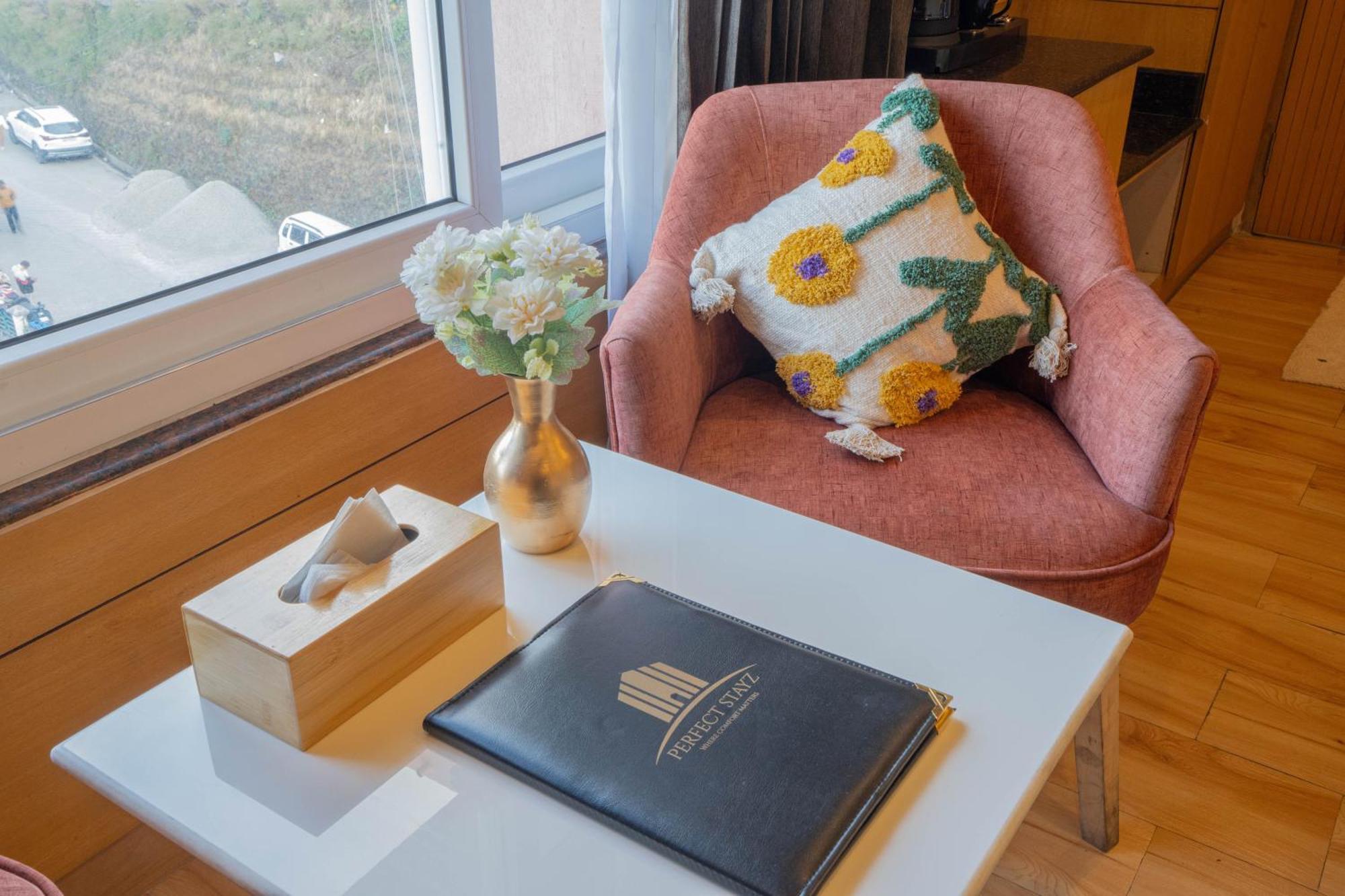 Perfectstayz Premium At Mall Road Mussoorie Exteriér fotografie