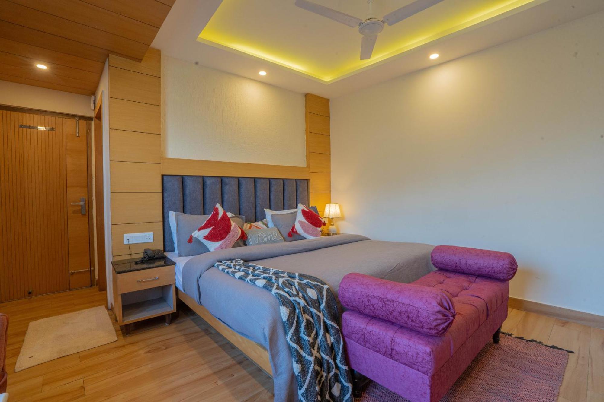 Perfectstayz Premium At Mall Road Mussoorie Exteriér fotografie